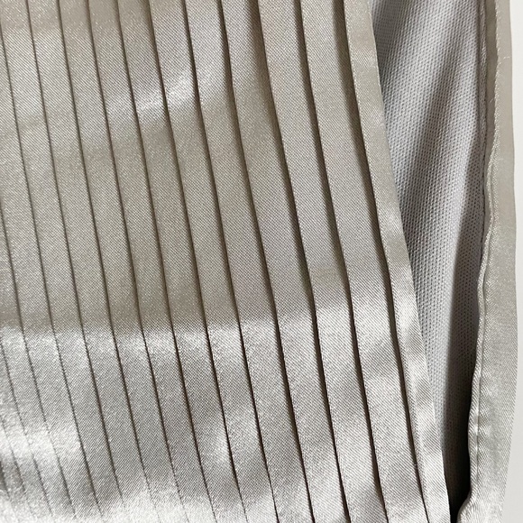 NWT Carli Bybel X Missguided silk pleated top maxi dress size 8 - Picture 6 of 14